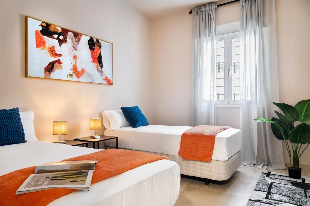 Triana Pureza Suite Con Patio Privado إشبيلية المظهر الخارجي الصورة